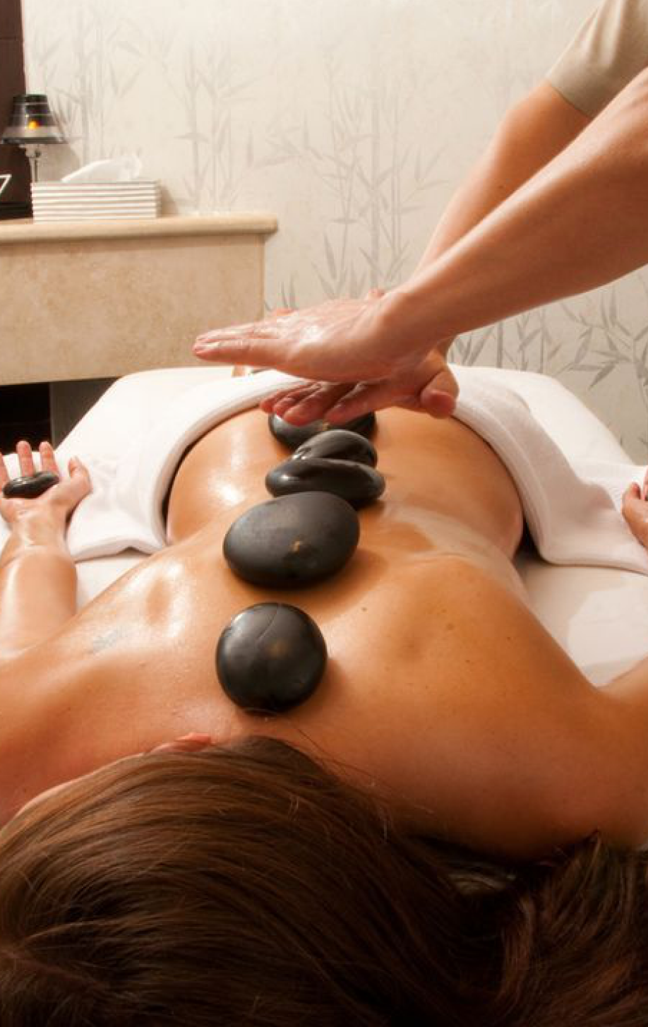 La SEN hot stone treatment